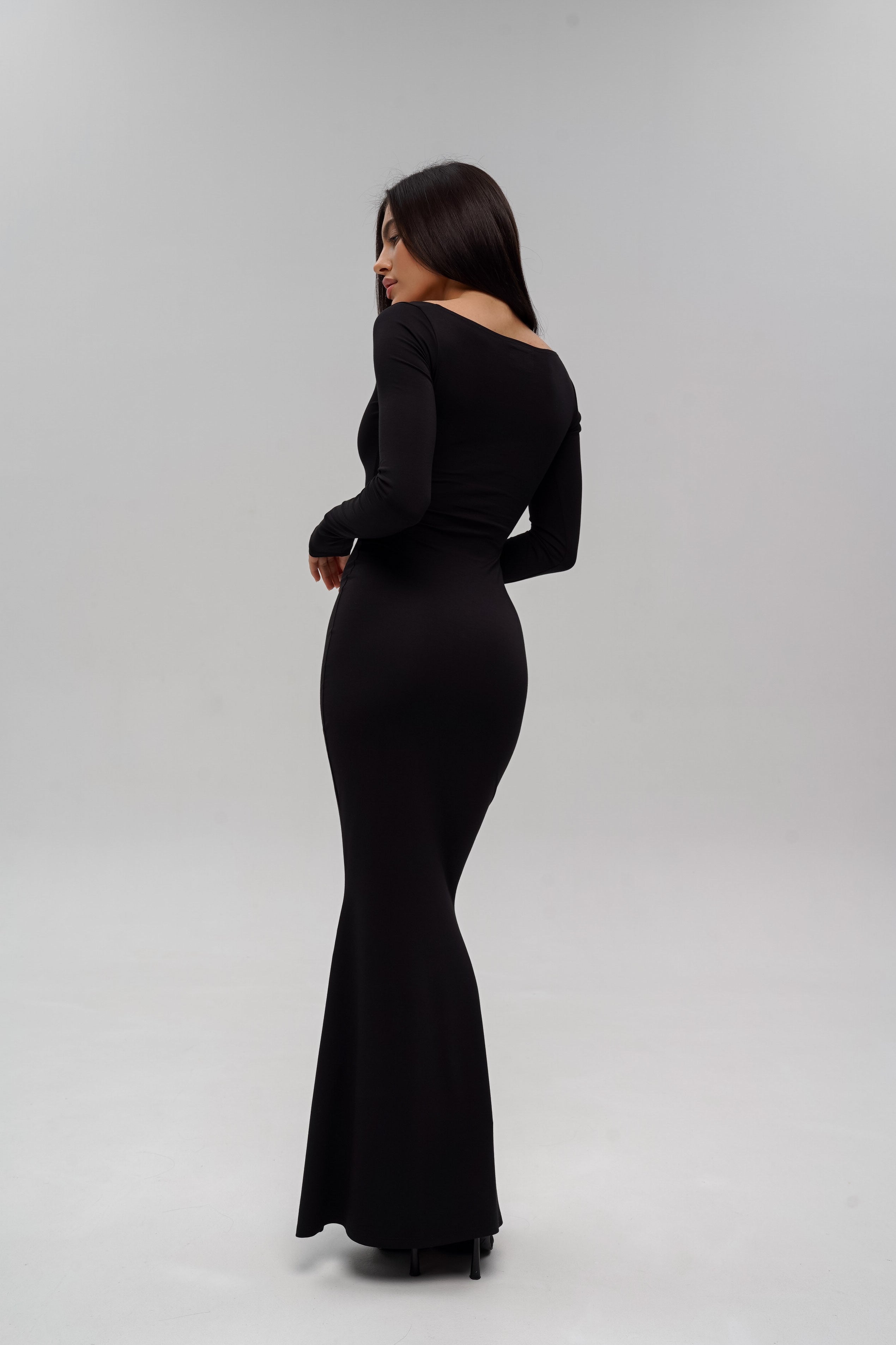 Basic Elegance Dress Maxi Black