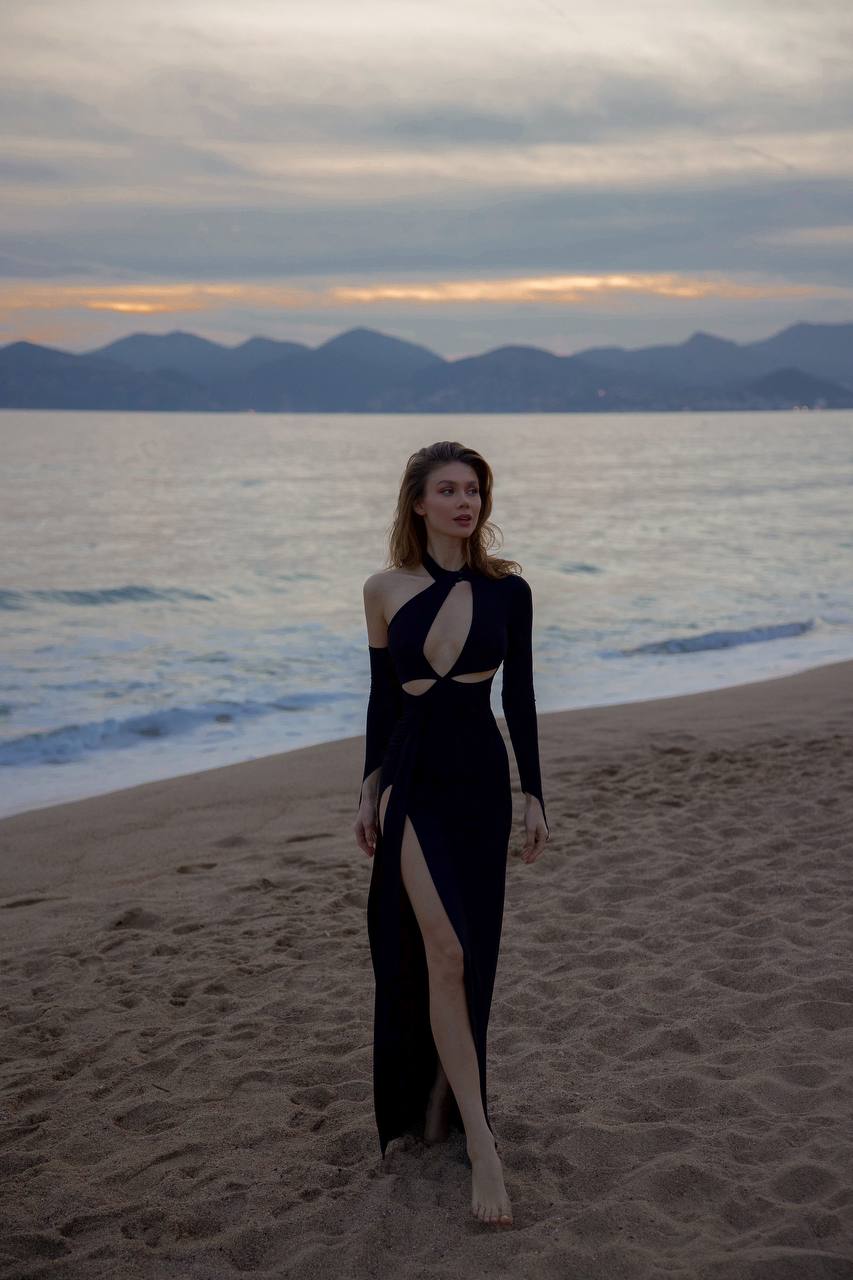 evening black maxi dress